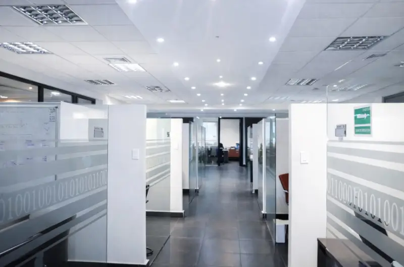 ALQUILER DE OFICINAS EN OBARRIO