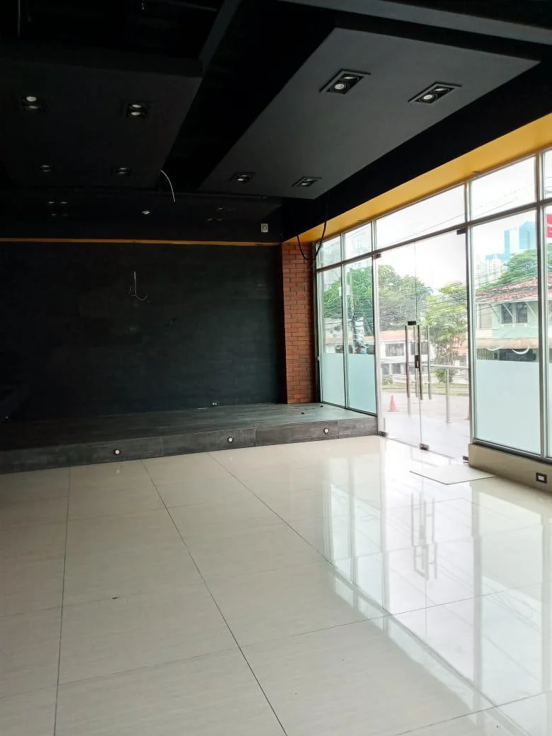 ALQUILER DE LOCAL COMERCIAL EN SAN FRANCISCO