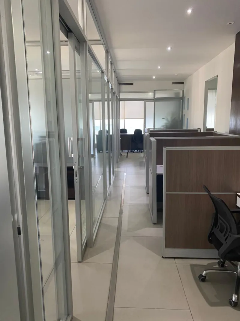 ALQUILER DE OFICINA EN AVENIDA BALBOA