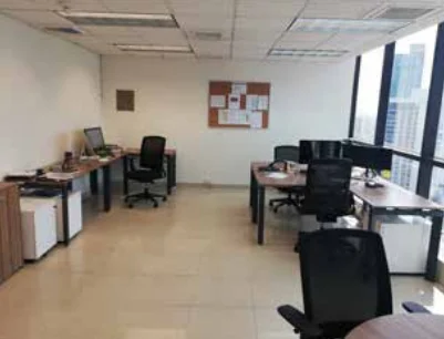 OFFICE FOR SALE OR RENT IN CALLE 50