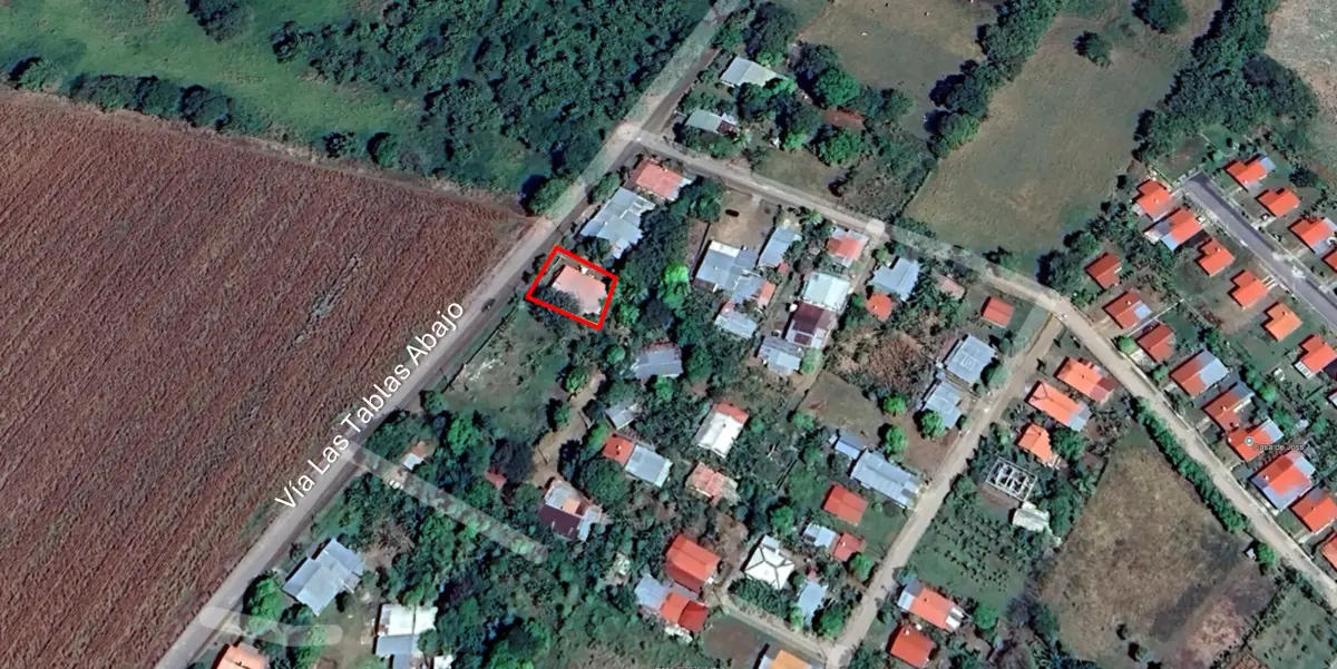 VENTA DE TERRENO CON MEJORAS EN LOS SANTOS