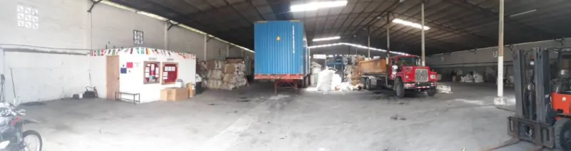 VENTA DE GALERA EN VÍA FRANGIPANI