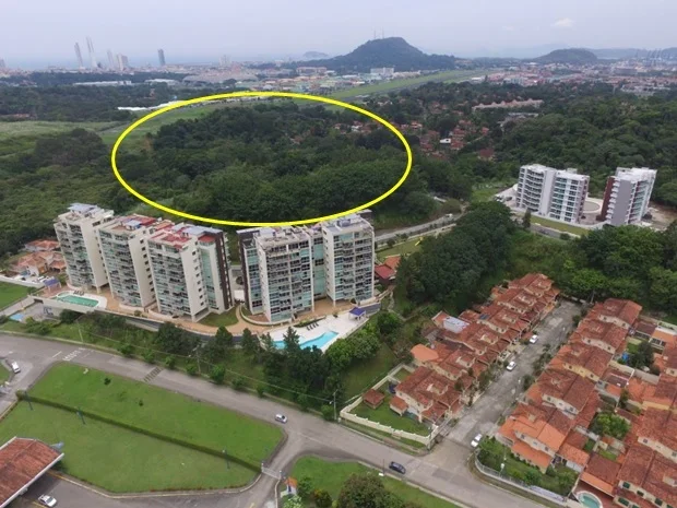 VENTA DE PROPIEDAD PARA DESARROLLO RESIDENCIAL EN ANCÓN