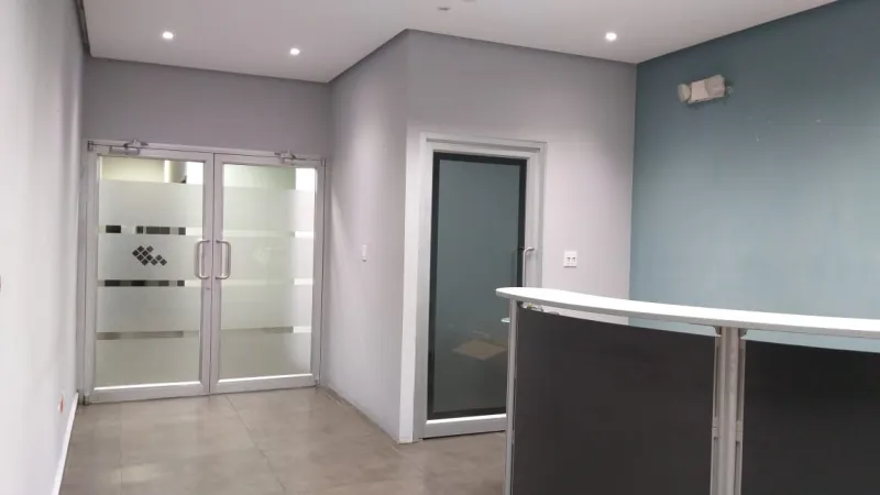 ALQUILER DE OFICINAS EN VÍA ISRAEL