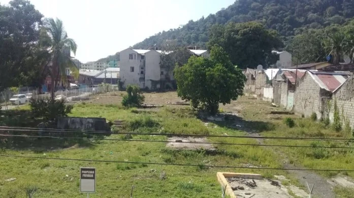 VENTA DE TERRENO EN SANTA ANA