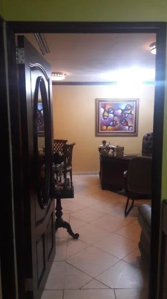 VENTA DE OFICINA EN CALLE 50