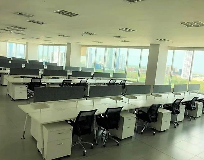 OFFICES AND PREMISES FOR RENT IN COSTA DEL ESTE