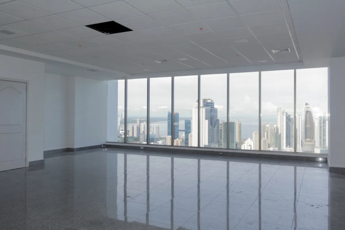 ALQUILER Y VENTA DE DE OFICINAS EN AVENIDA BALBOA