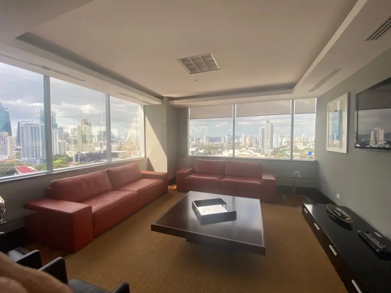 ALQUILER DE OFICINA EN PUNTA PACÍFICA