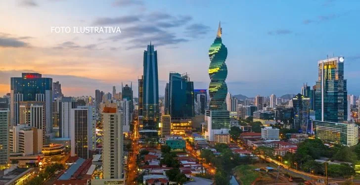 VENTA DE EDIFICIO COMERCIAL EN CALLE 50